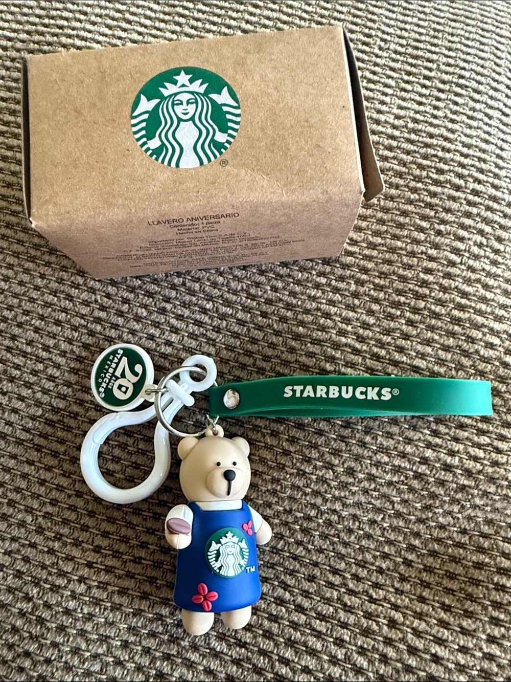 Rare Starbucks Mexico 🇲🇽 20th anniversary Keychain with Blue Bearista Charm NIB